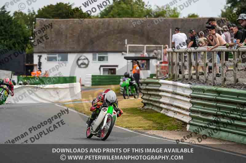 Vintage motorcycle club;eventdigitalimages;mallory park;mallory park trackday photographs;no limits trackdays;peter wileman photography;trackday digital images;trackday photos;vmcc festival 1000 bikes photographs